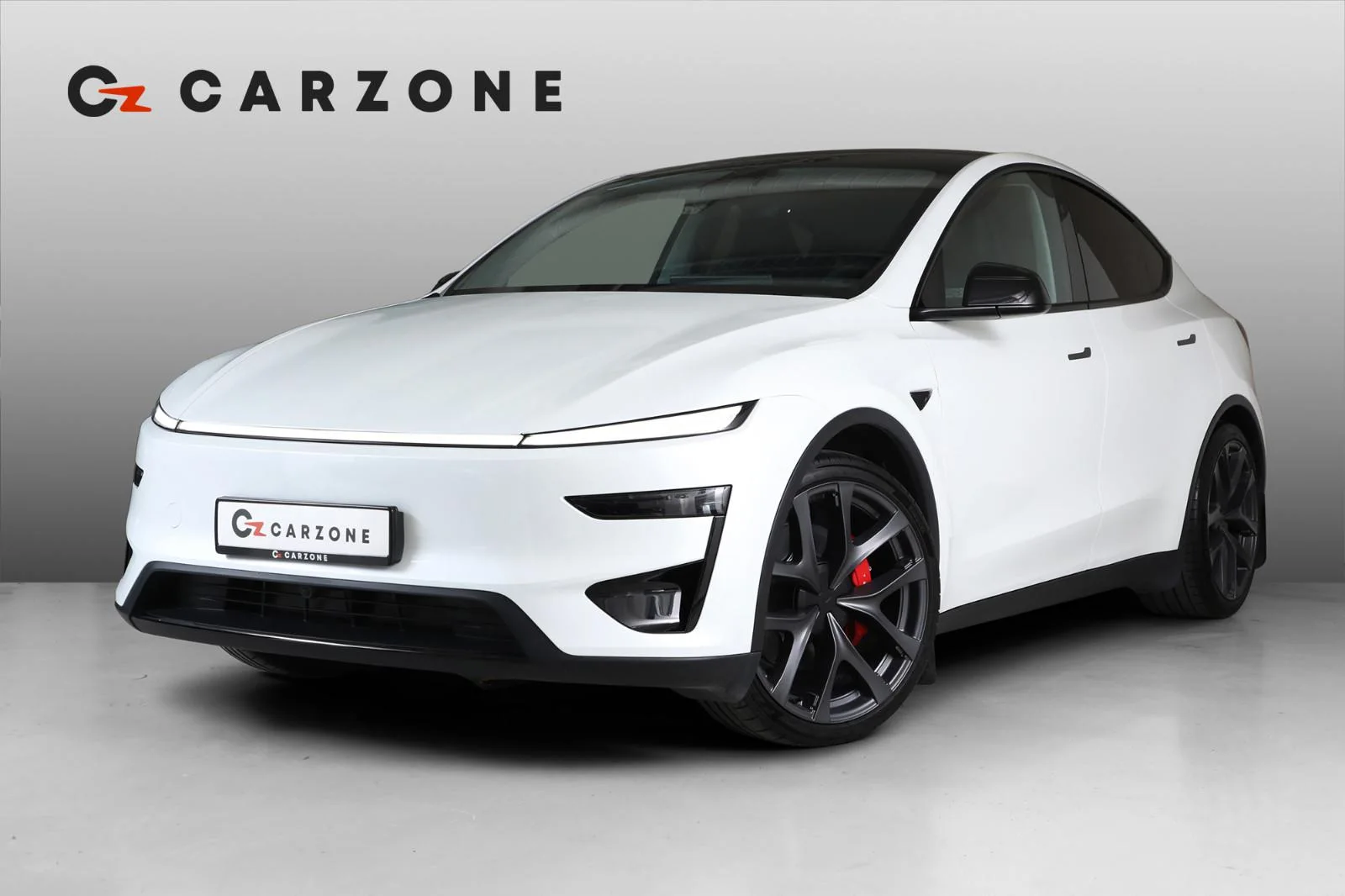 Tesla Model Y PERFORMANCE JUNIPER 2026 hos Carzone i Høvik
