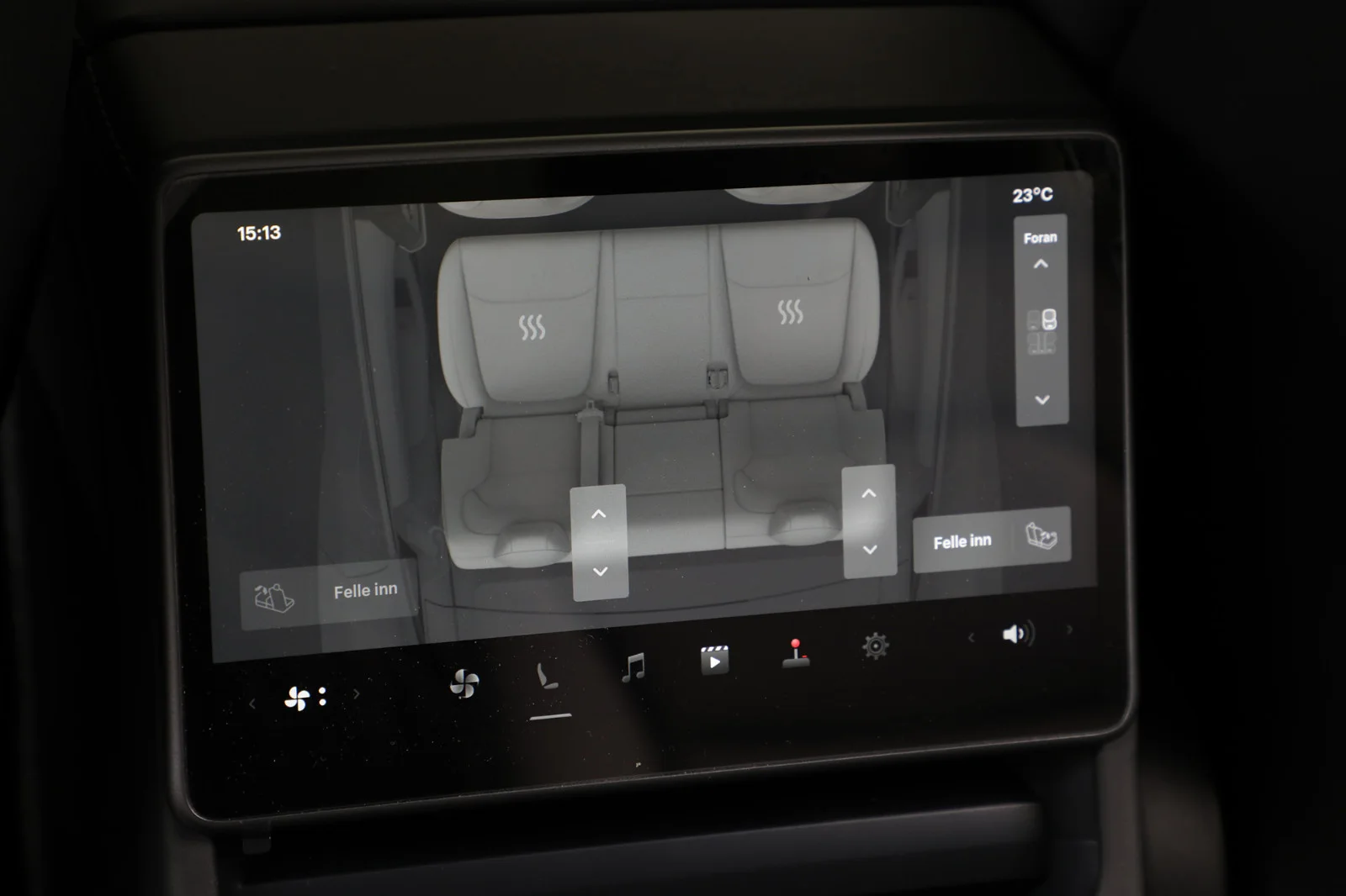 Tesla Model Y PERFORMANCE JUNIPER 2026 – bilde 25 av 34