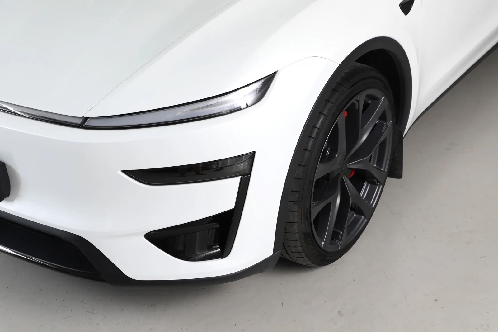 Tesla Model Y PERFORMANCE JUNIPER 2026 – bilde 12 av 34