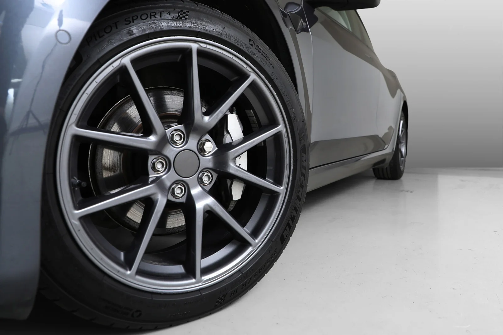 Tesla Model 3 SR+ 2021 – bilde 13 av 28