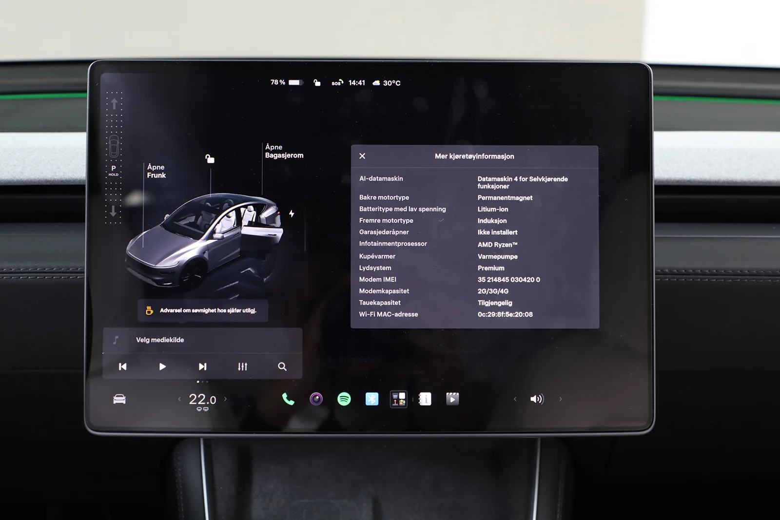 Tesla Model Y LONG RANGE AWD 2025 – bilde 20 av 32
