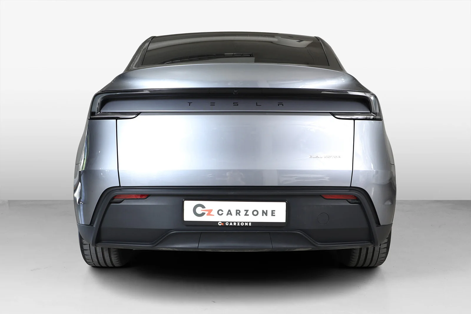 Tesla Model Y LONG RANGE AWD 2025 – bilde 5 av 32