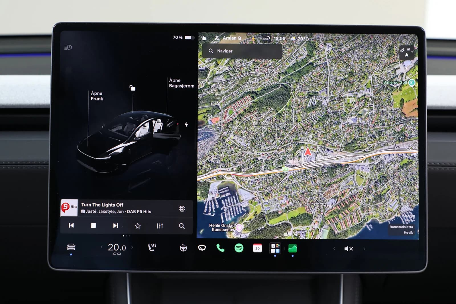 Tesla Model Y LONG RANGE AWD 2025 – bilde 16 av 34