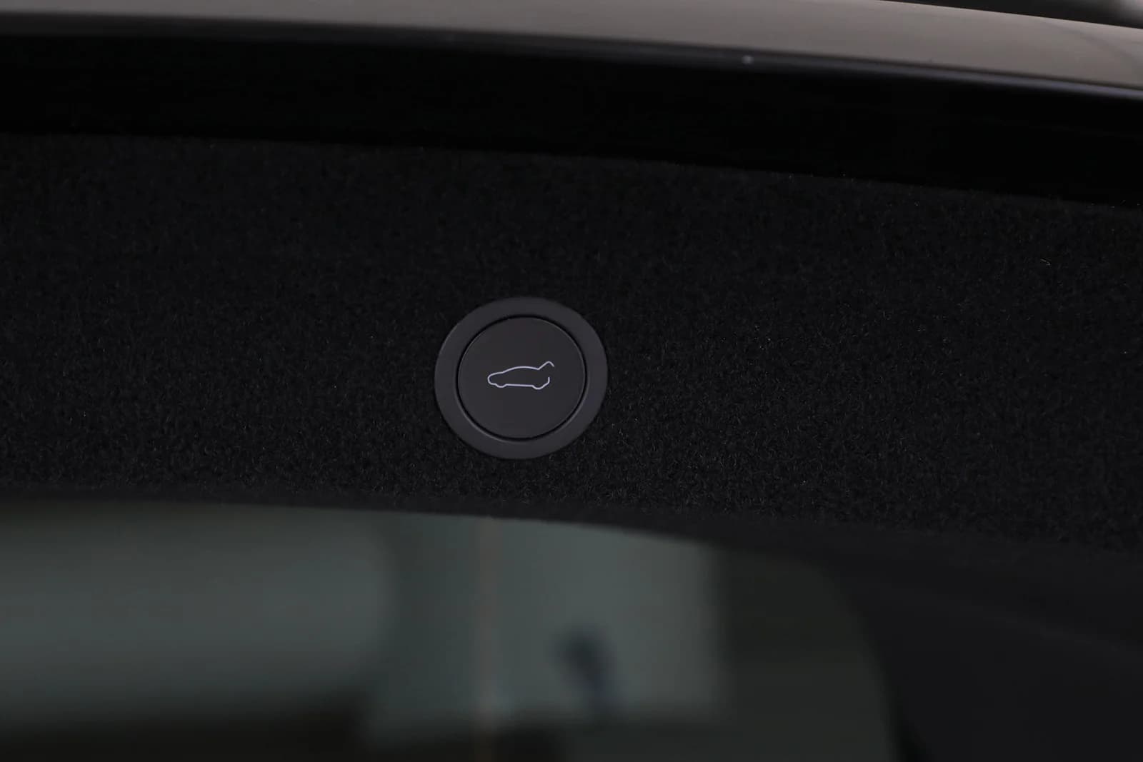 Tesla Model Y LONG RANGE AWD 2025 – bilde 32 av 34