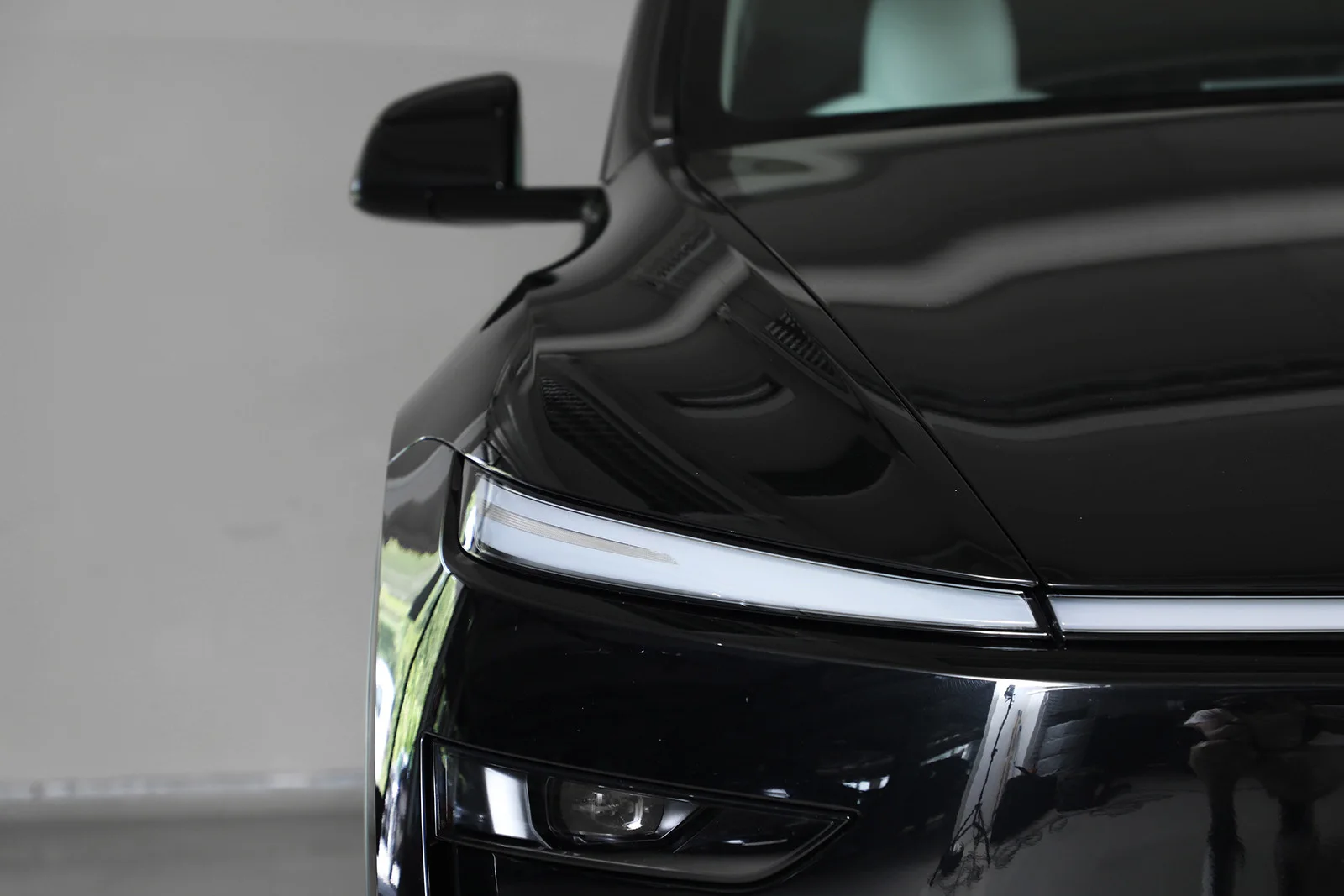 Tesla Model Y LONG RANGE AWD 2025 – bilde 14 av 34