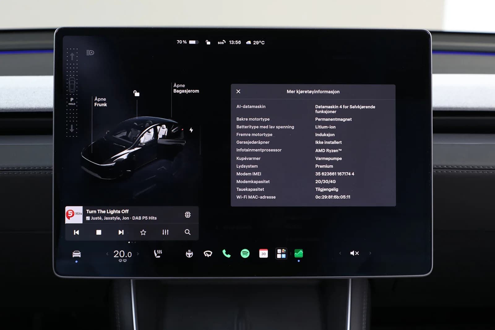 Tesla Model Y LONG RANGE AWD 2025 – bilde 21 av 34