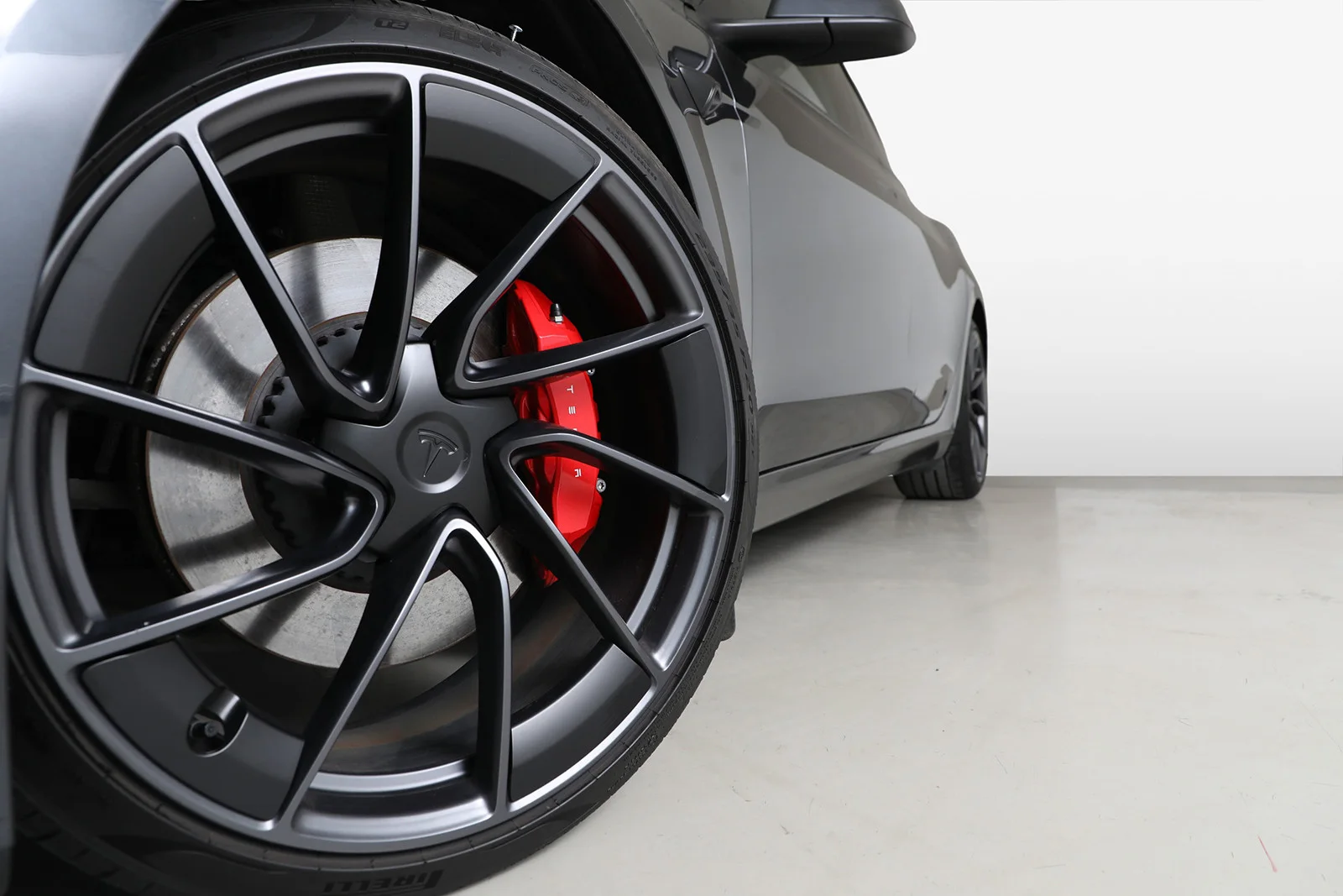 Tesla Model 3 PERFORMANCE HIGHLAND AWD 2024 – bilde 14 av 31