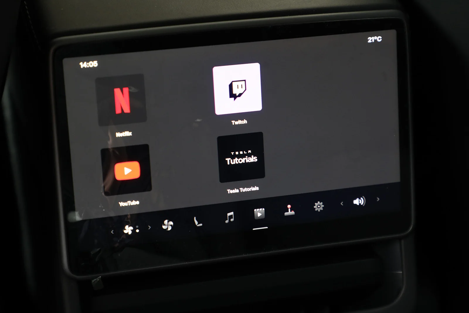 Tesla Model 3 PERFORMANCE HIGHLAND AWD 2024 – bilde 23 av 31