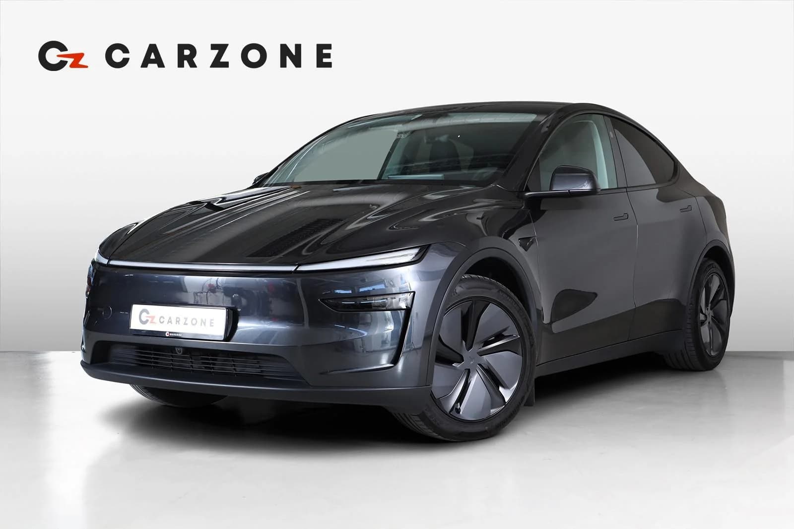 Tesla Model Y LONG RANGE AWD 2025 hos Carzone i Høvik