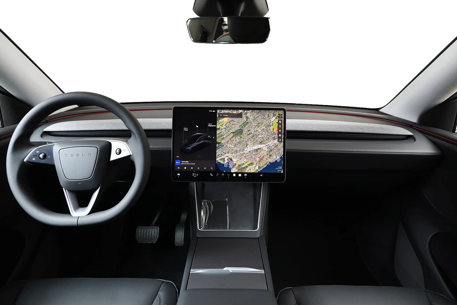 Tesla Model Y LONG RANGE AWD 2025 – bilde 6 av 35