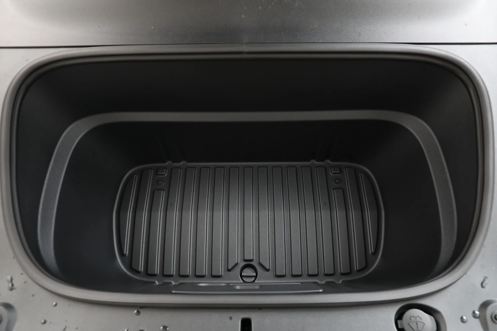 Tesla Model Y LONG RANGE AWD 2025 – bilde 34 av 35
