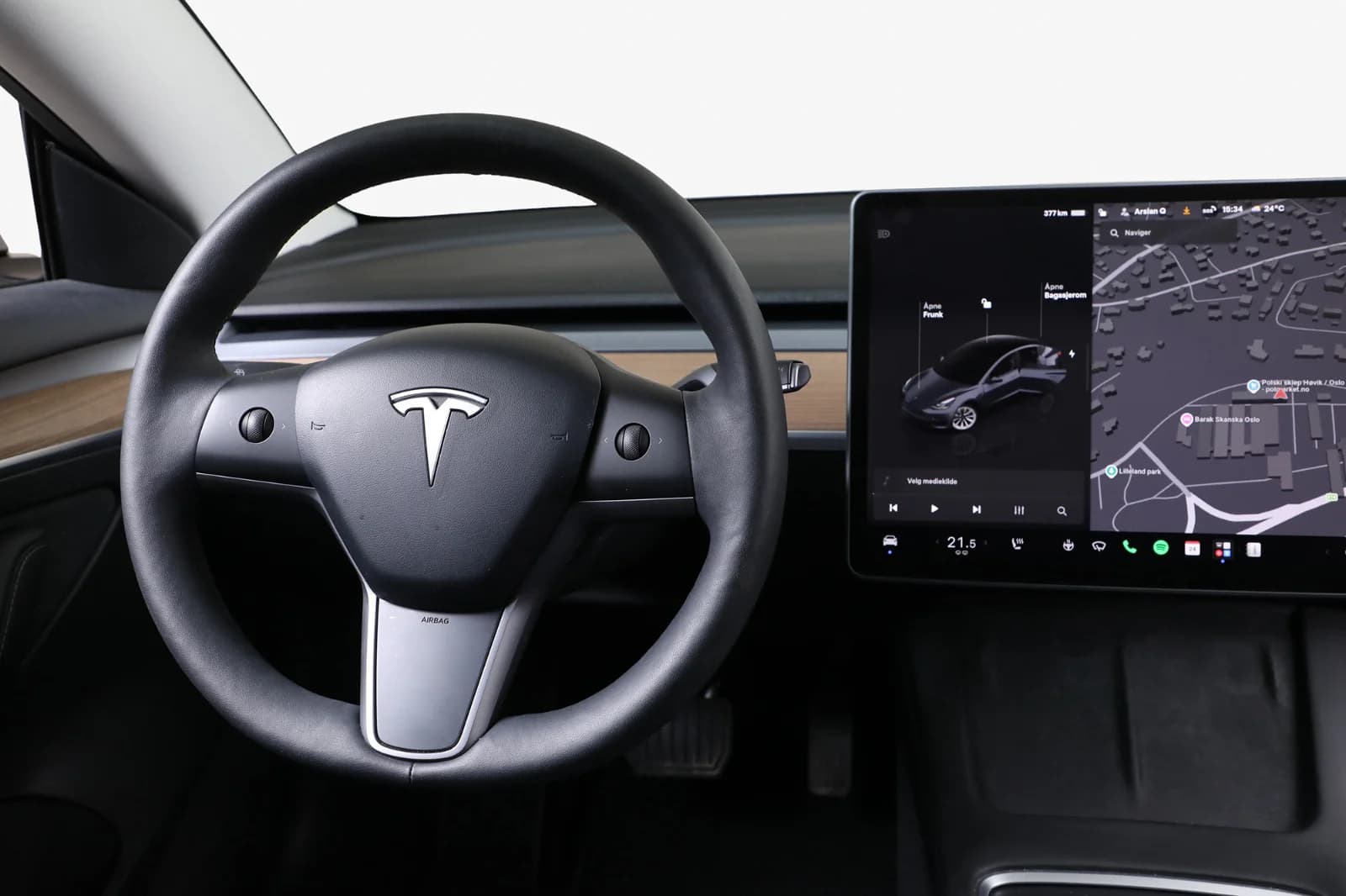 Tesla Model 3 SR+ 2023 – bilde 7 av 26