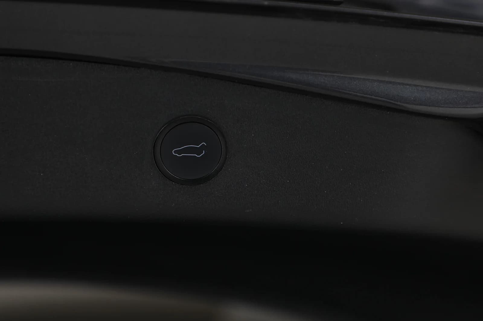 Tesla Model 3 SR+ 2023 – bilde 25 av 26