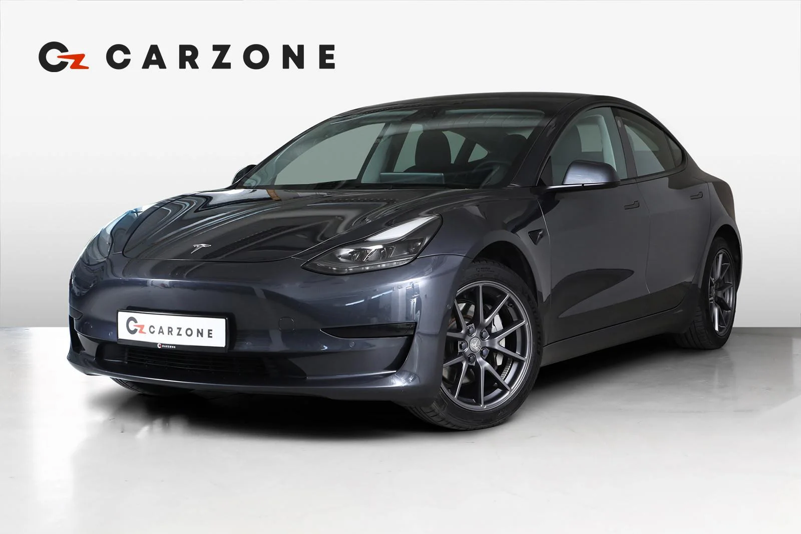Tesla Model 3 SR+ 2022 hos Carzone i Høvik