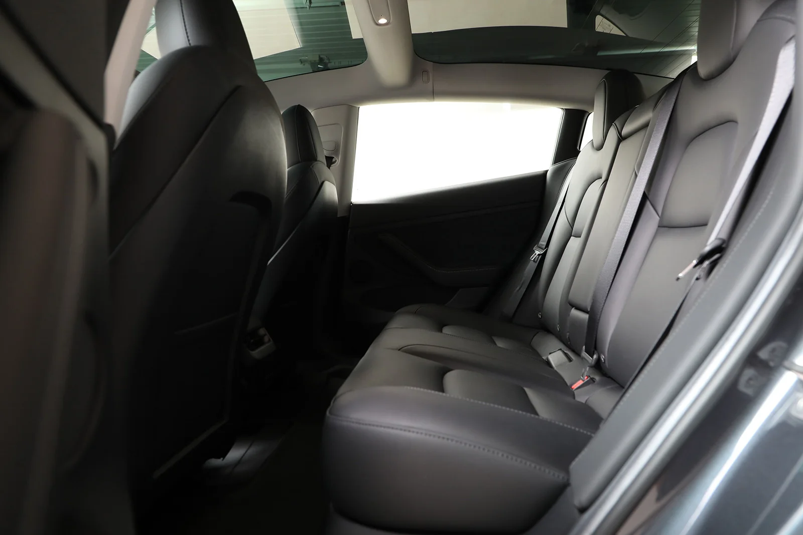 Tesla Model 3 SR+ 2022 – bilde 10 av 19
