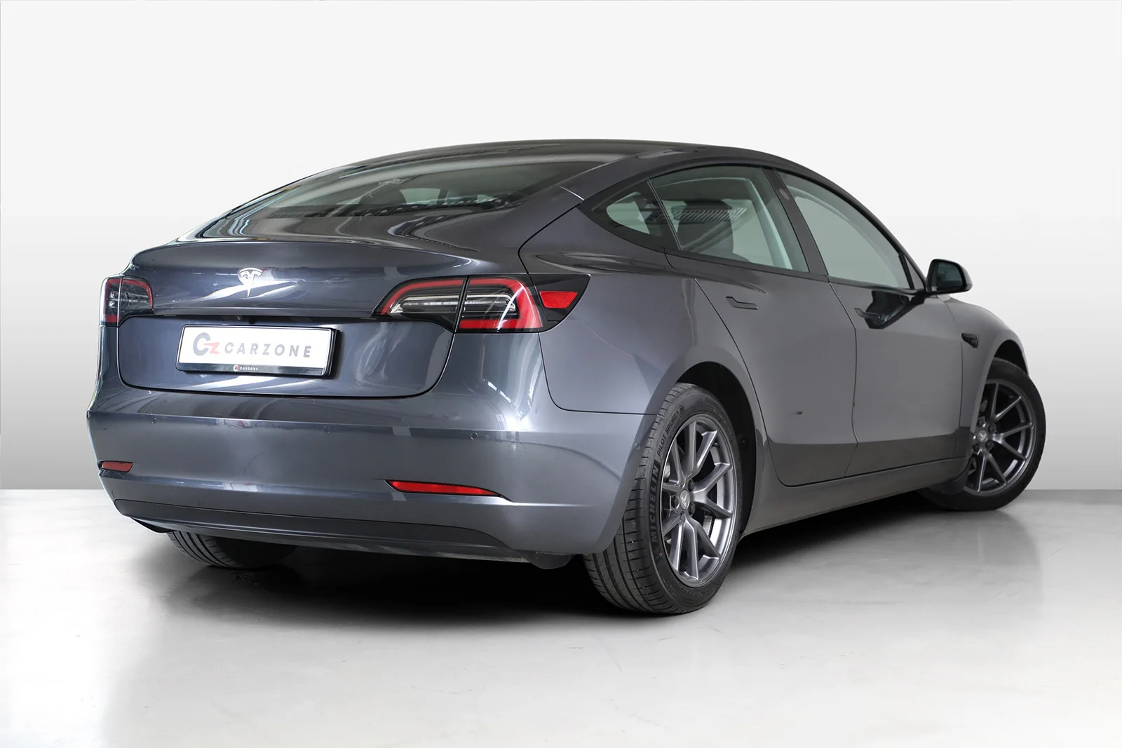 Tesla Model 3 SR+ 2022 – bilde 4 av 19