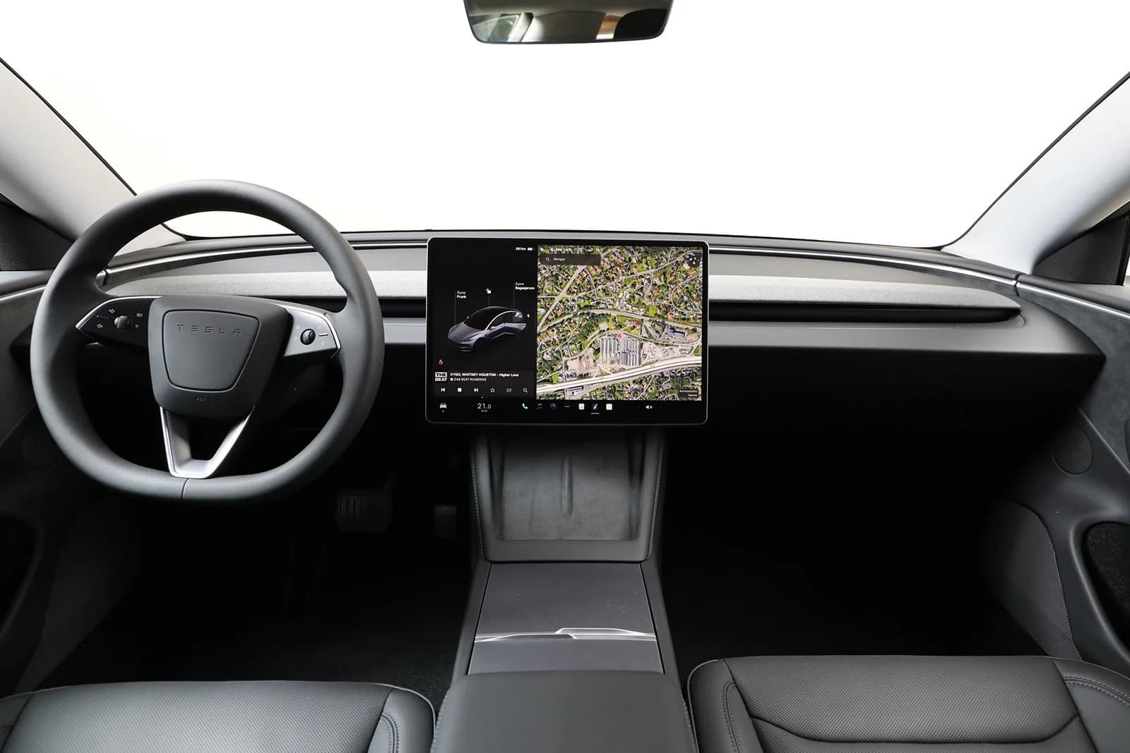Tesla Model 3 LONG RANGE RWD 2025 – bilde 3 av 3