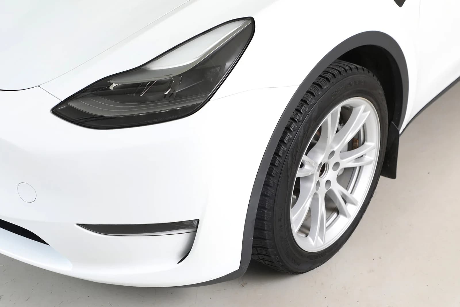 Tesla Model Y LONG RANGE 2023 – bilde 12 av 27