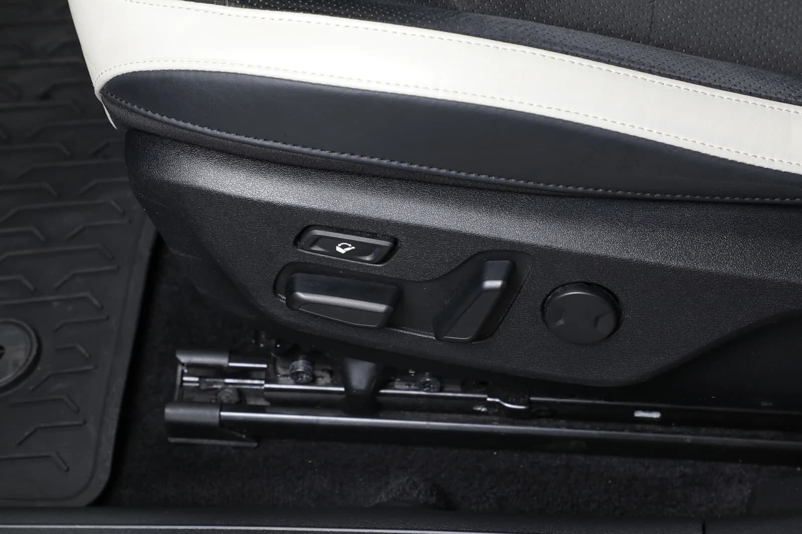 Kia EV6 77KWH AWD GT LINE 2023 – bilde 31 av 38