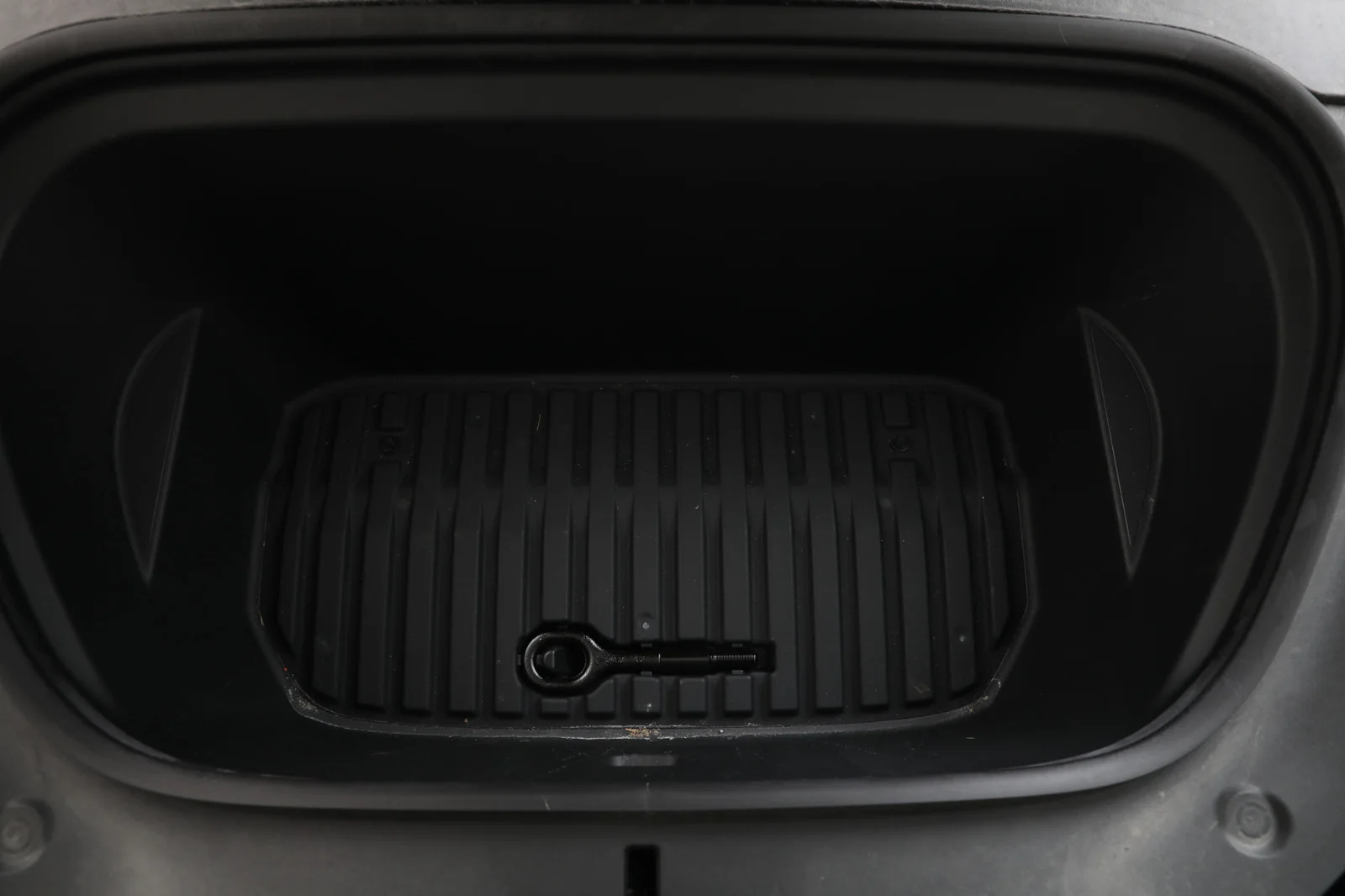 Tesla Model Y 7 SETER 2025 – bilde 27 av 28