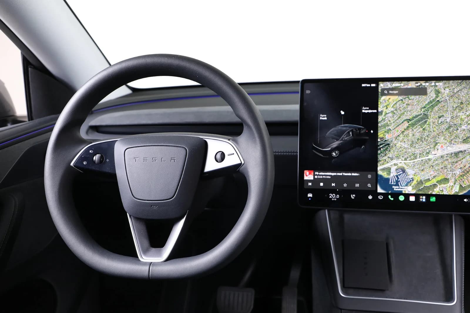 Tesla Model Y LONG RANGE AWD 2025 – bilde 7 av 34