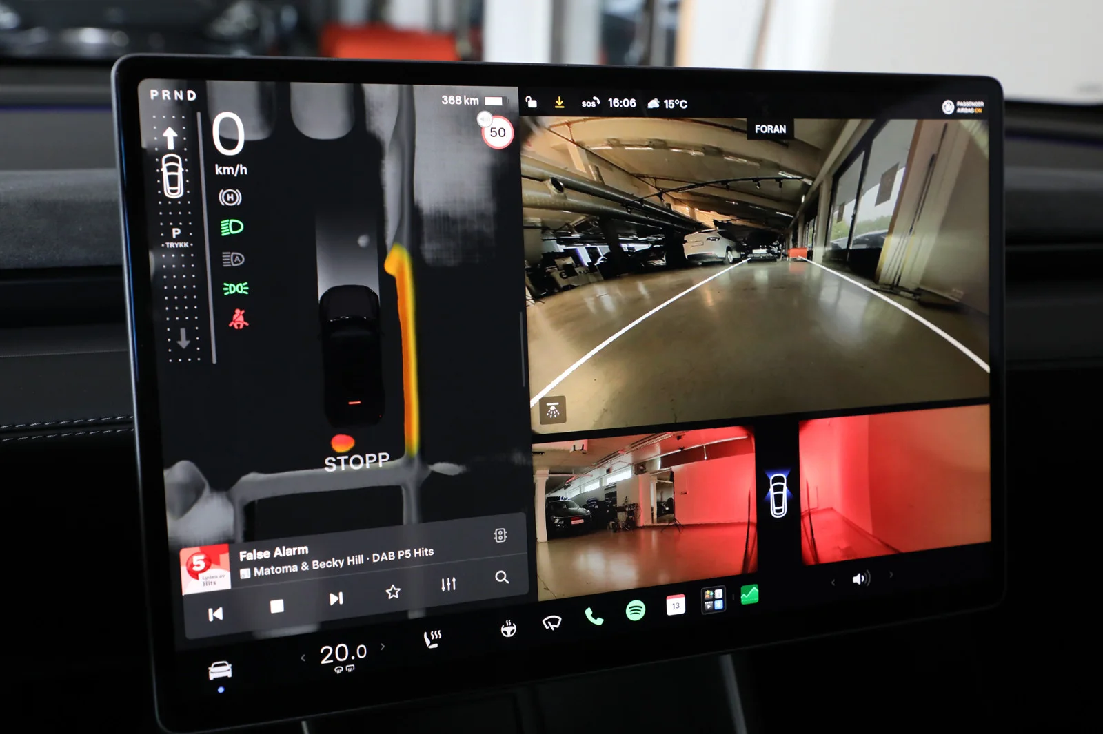 Tesla Model Y LONG RANGE AWD 2025 – bilde 23 av 34