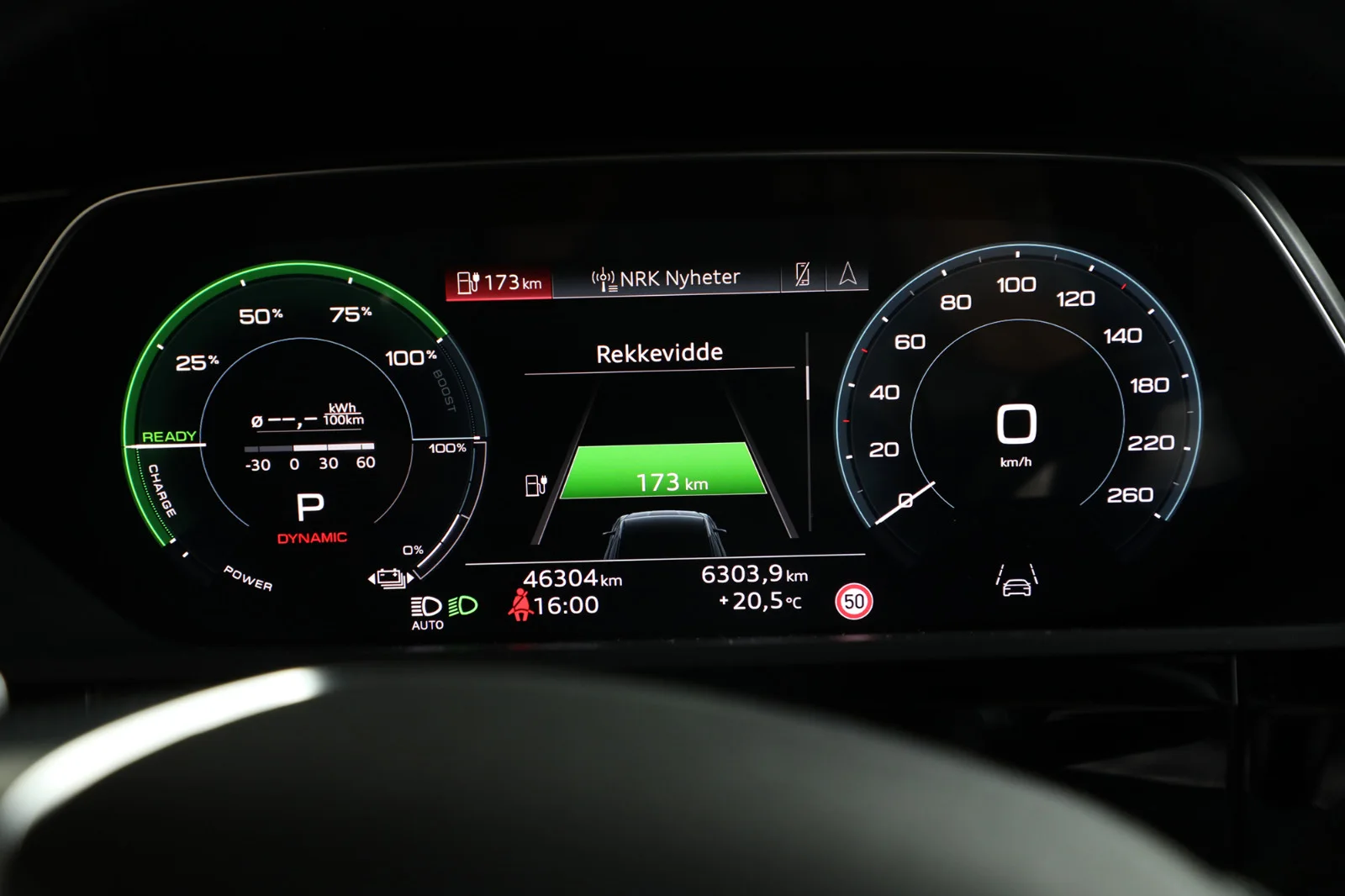 Audi e-tron 55 S-LINE BLACK EDITION 2023 – bilde 17 av 37