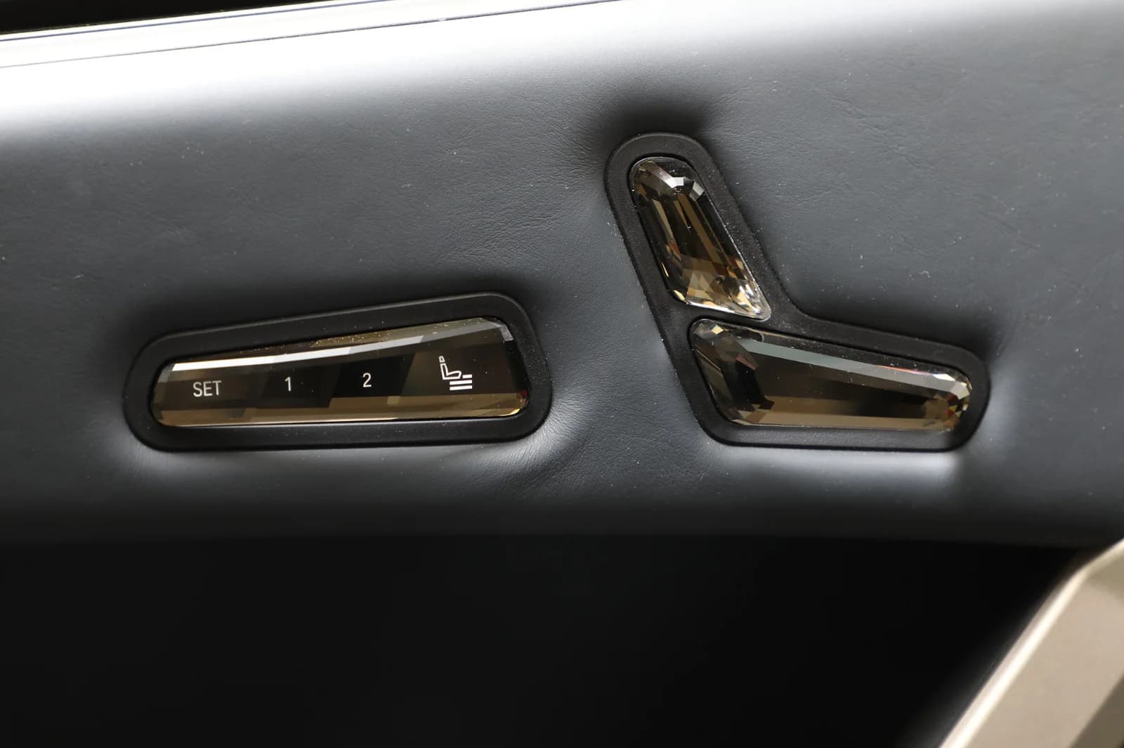 BMW iX xDrive 50 FULLY CHARGED 2022 – bilde 36 av 40