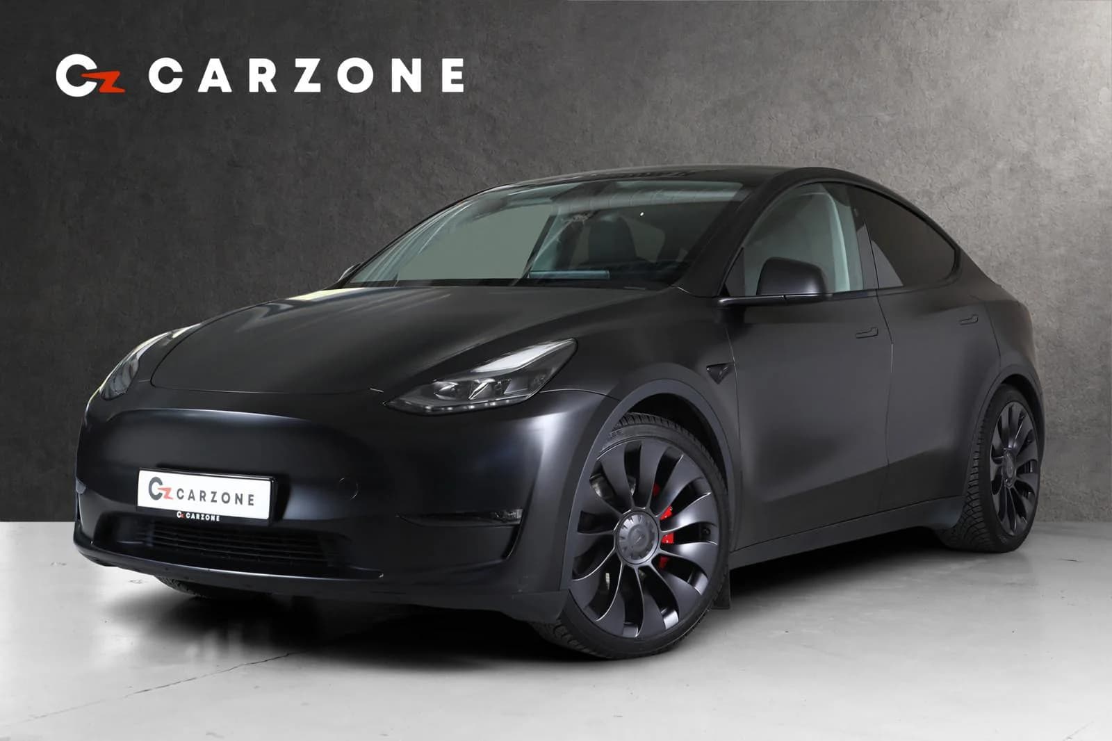 Tesla Model Y PERFORMANCE 2025 – bilde 1 av 26