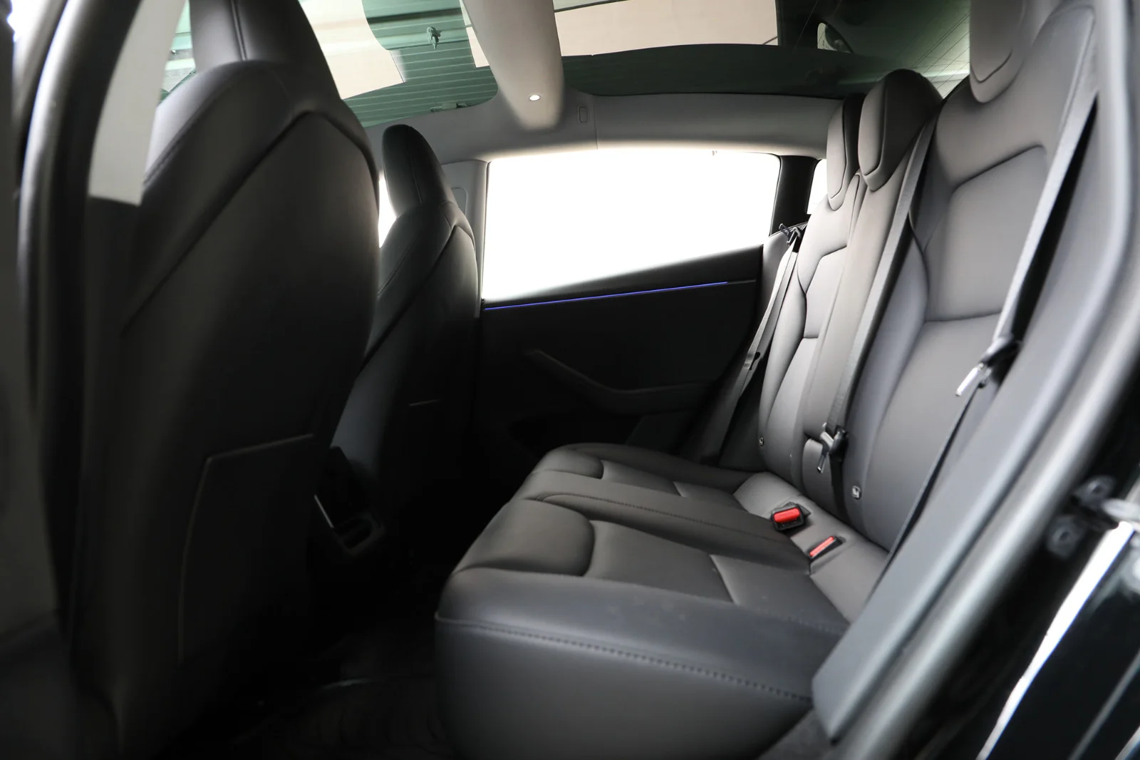 Tesla Model 3 LONG RANGE AWD 2025 – bilde 10 av 33