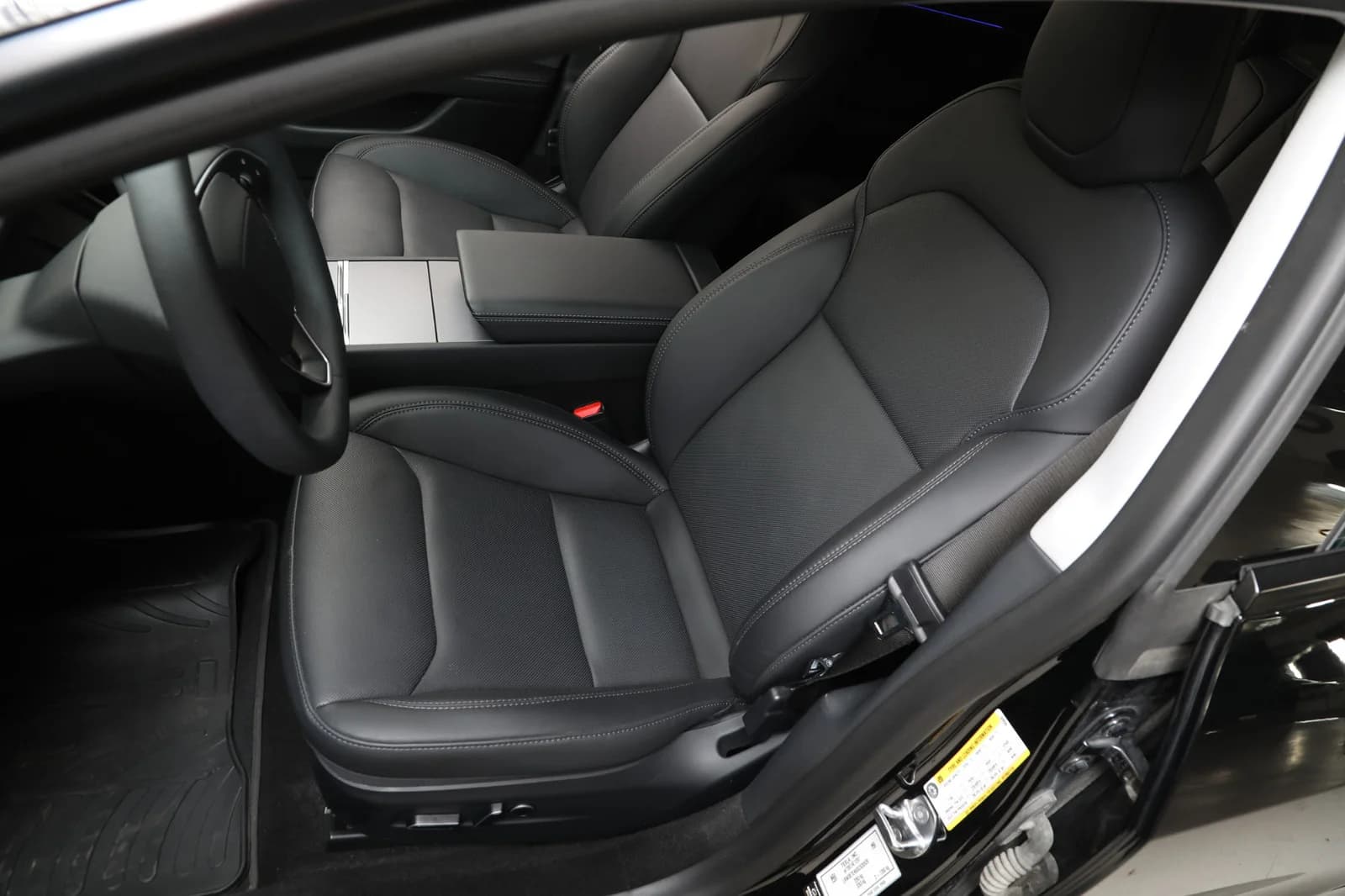 Tesla Model 3 LONG RANGE AWD 2025 – bilde 9 av 33