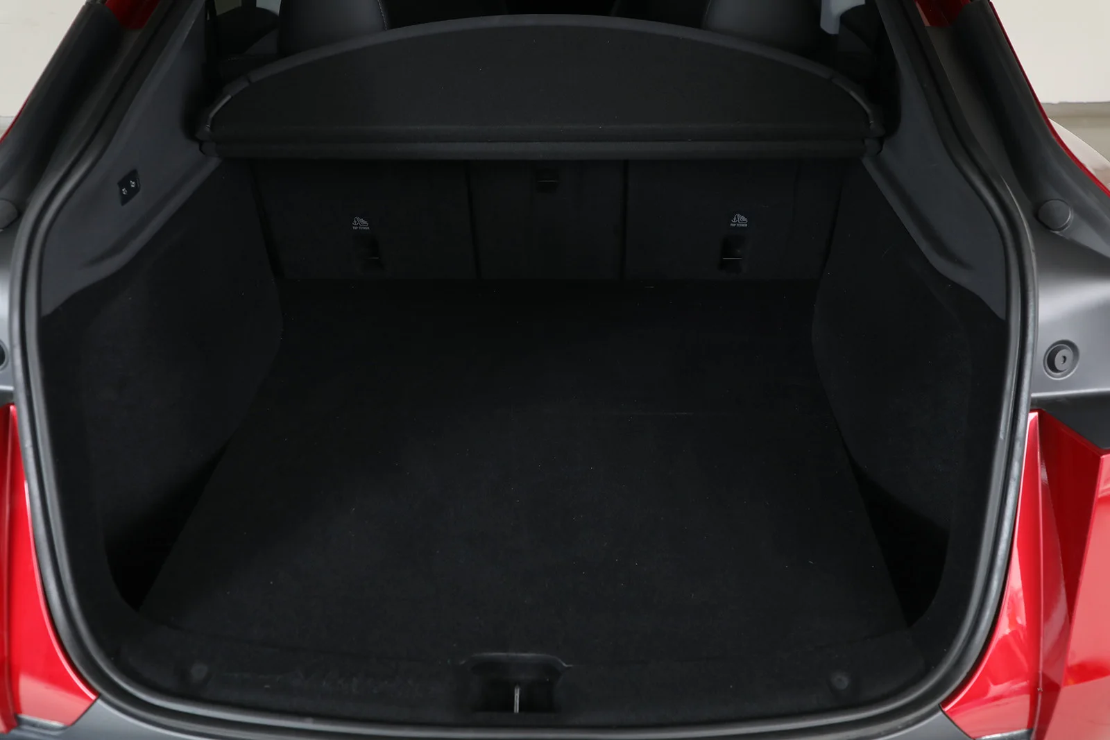 Tesla Model Y LONG RANGE AWD 2026 – bilde 30 av 31