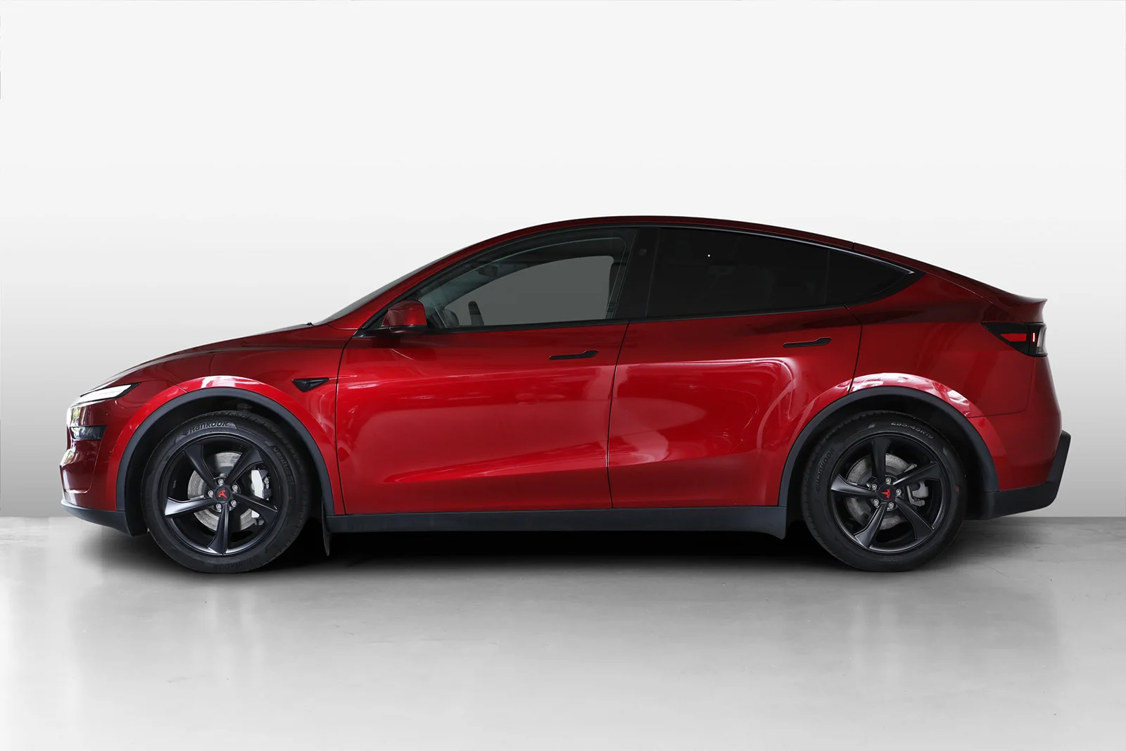Tesla Model Y LONG RANGE AWD 2026 – bilde 3 av 31
