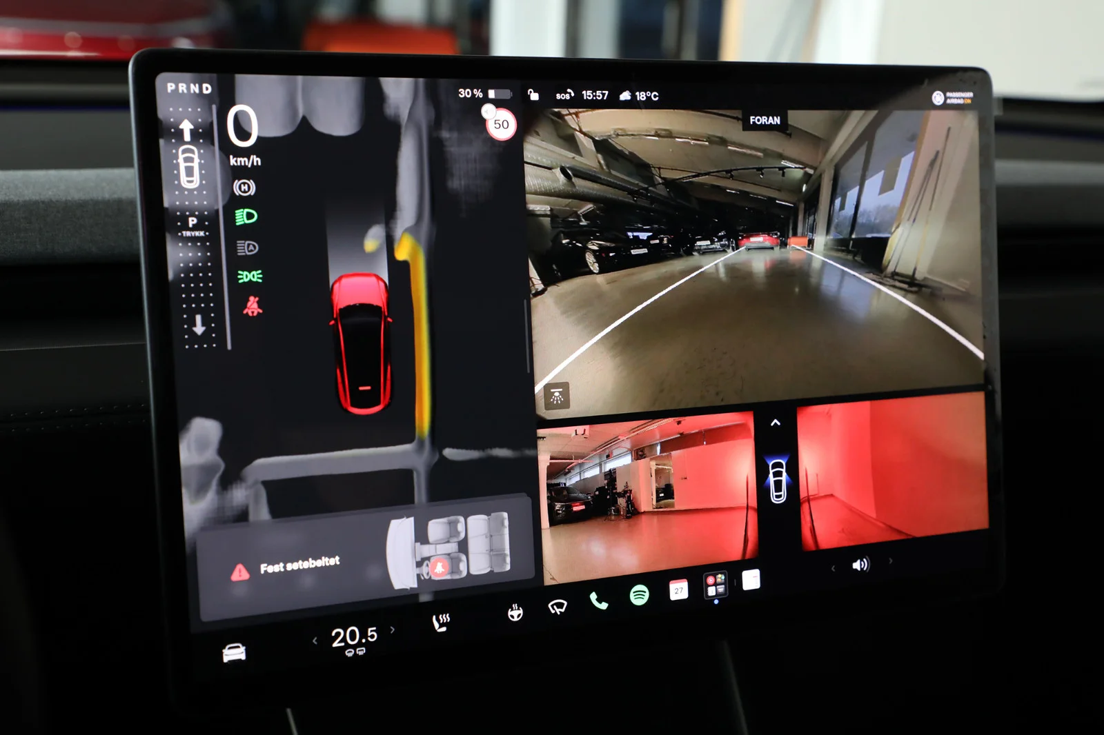 Tesla Model Y LONG RANGE AWD 2025 – bilde 22 av 32