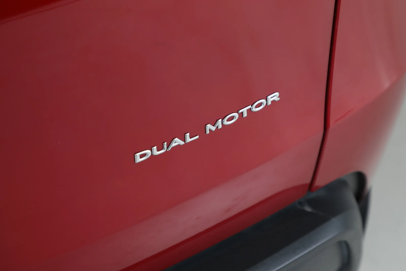 Tesla Model Y LONG RANGE AWD 2025 – bilde 15 av 32
