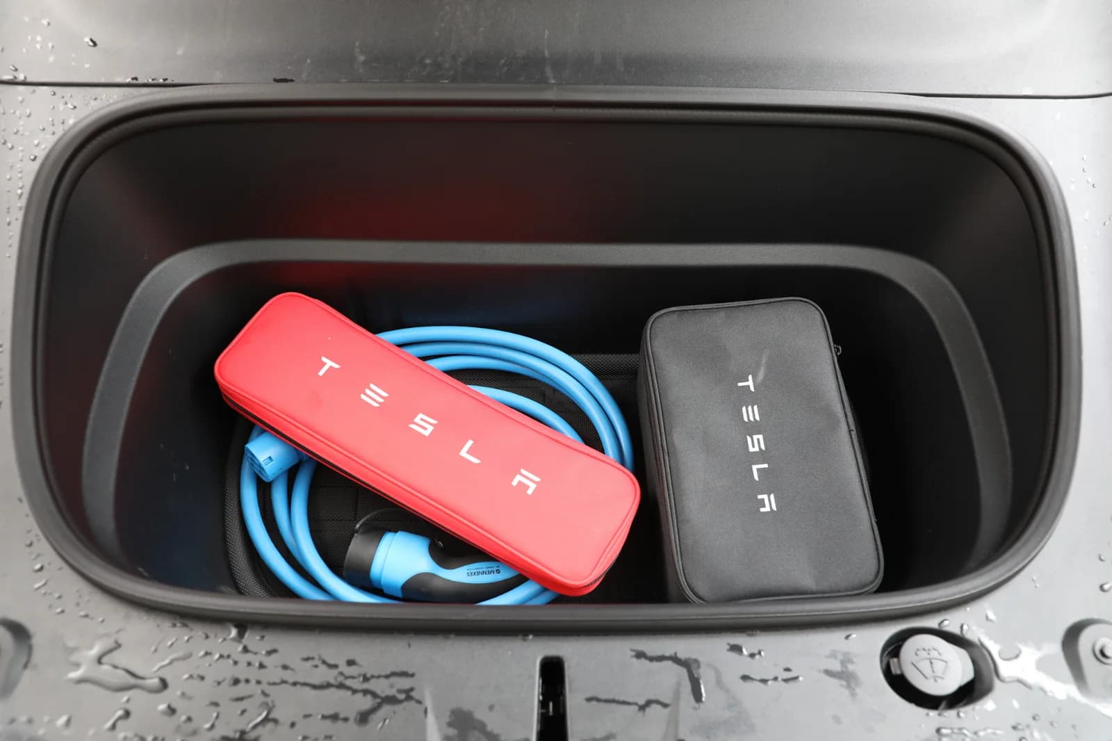 Tesla Model Y LONG RANGE AWD 2025 – bilde 32 av 32