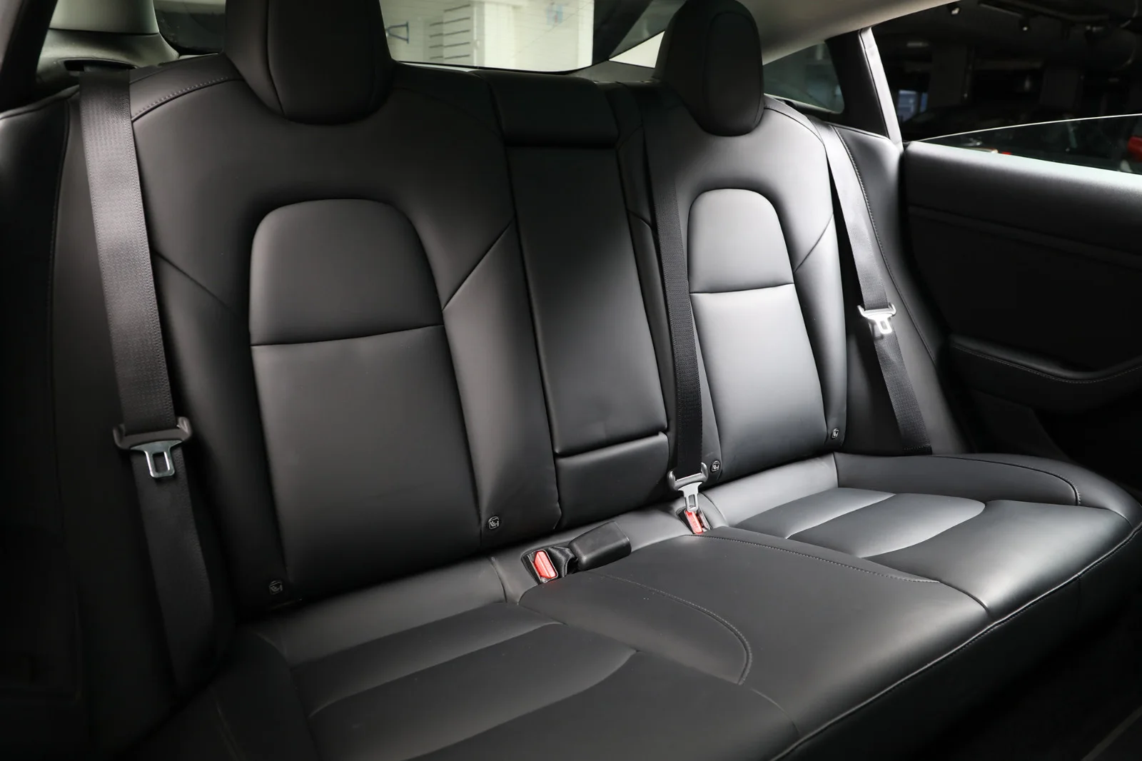 Tesla Model 3 SR+ 2021 – bilde 11 av 26