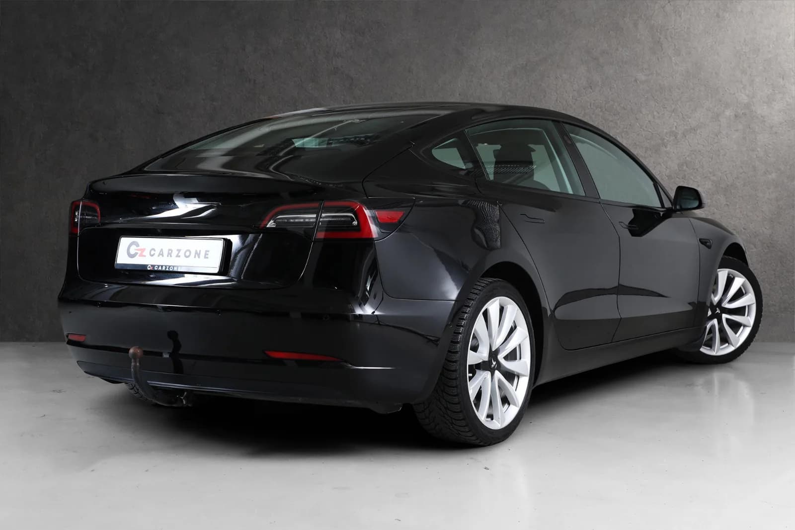 Tesla Model 3 SR+ 2021 – bilde 4 av 26